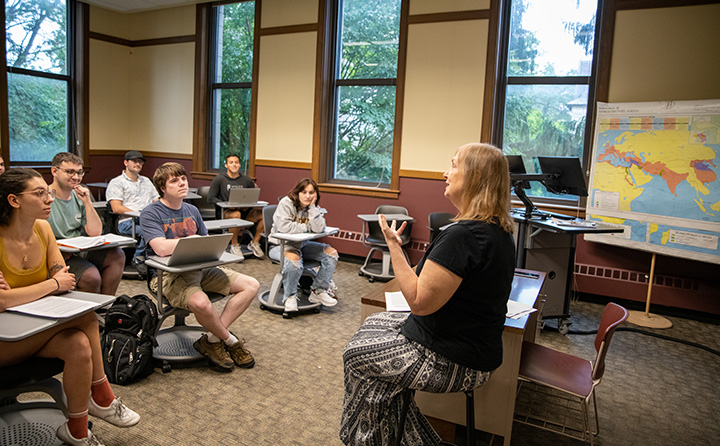 BW professor teaching class